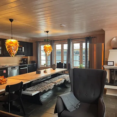 Tinden Daire Hemsedal