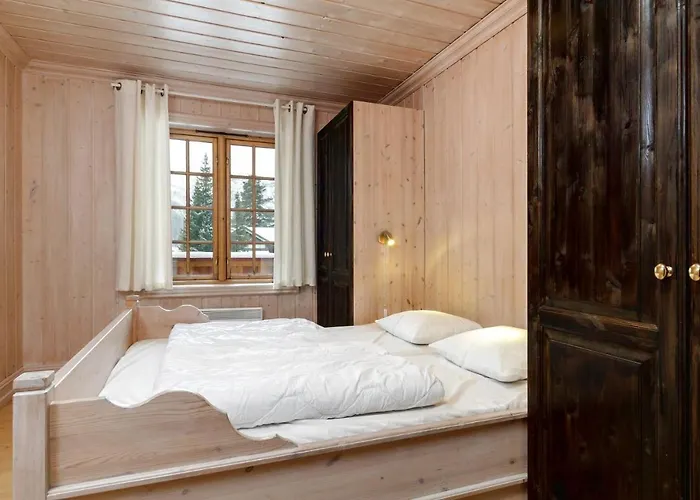 Tinden Apartament *